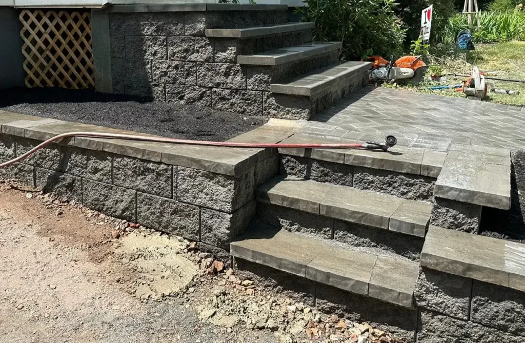 Retainer Wall