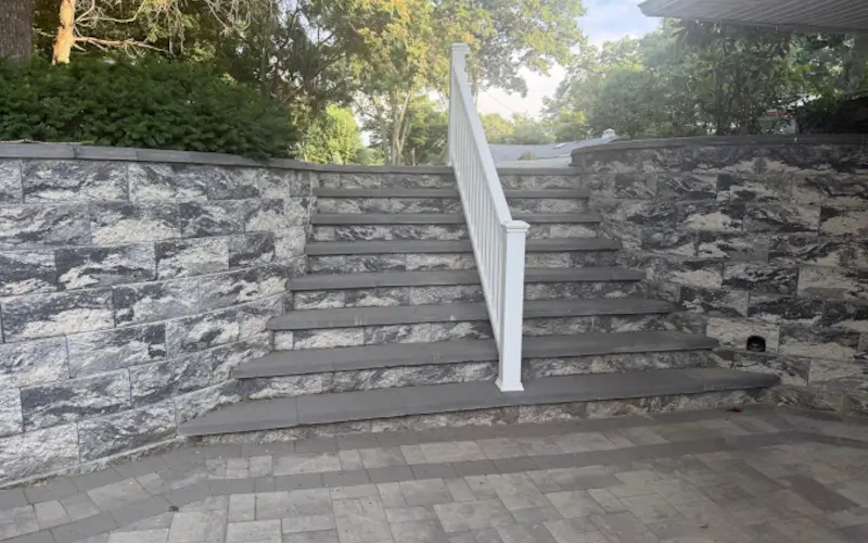 Stoops and Steps 